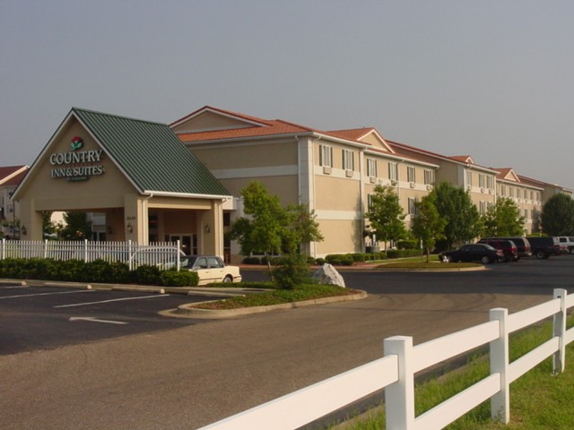Country Inn & Suites Montgomery AL